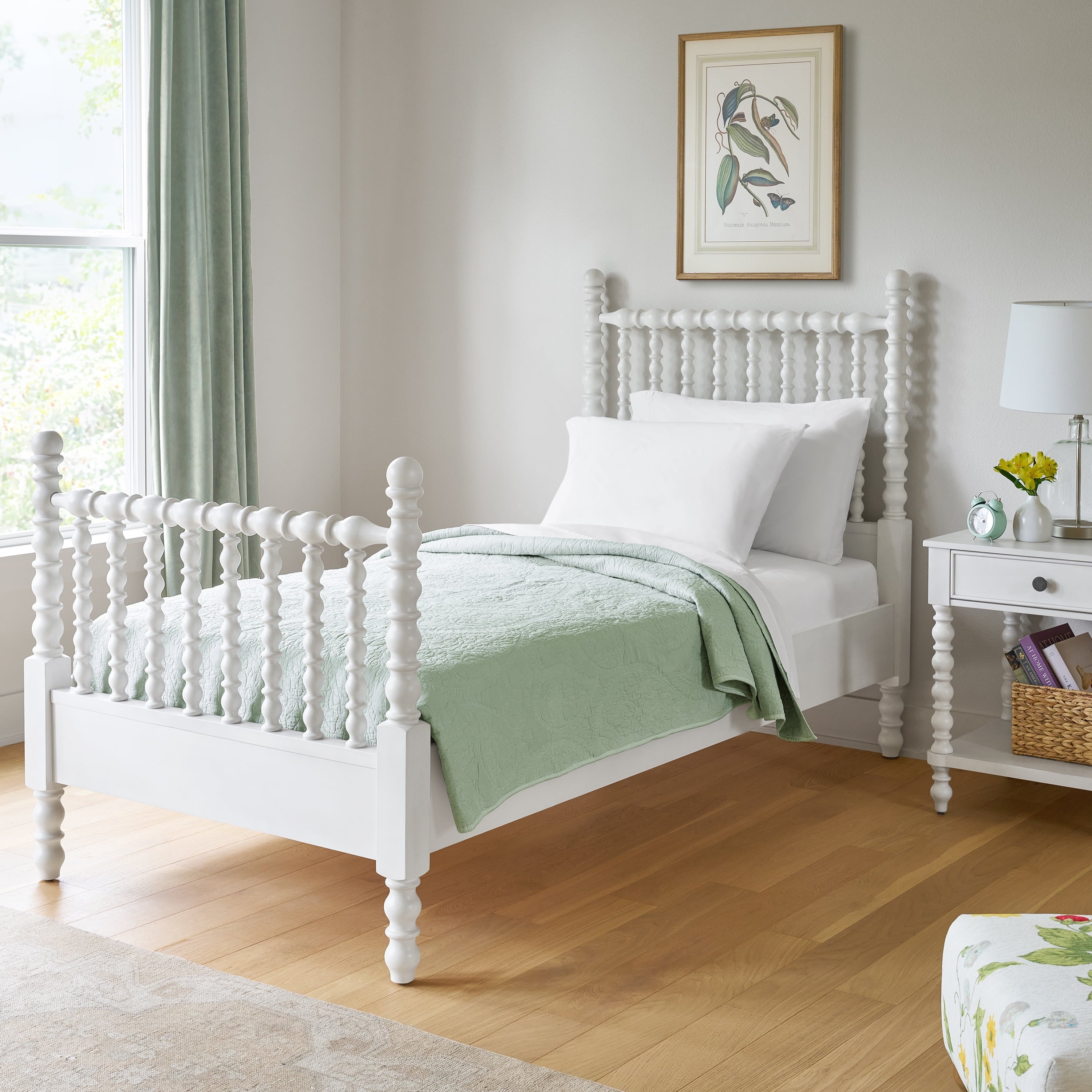 PioneerHome™ Harper Spindle Bed, Full, Homestead Brown - PioneerHome™